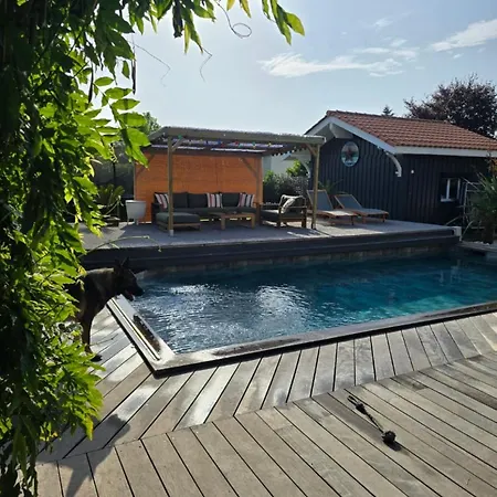 Climatisee Avec Piscine A Cap Ferret